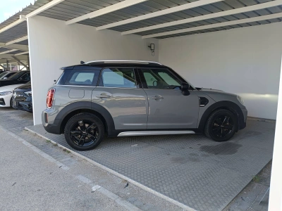 3 - MINI Countryman Cascioli Group