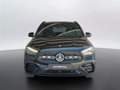 2 - Mercedes-Benz GLA Cascioli Group