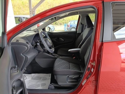 16 - Toyota Yaris Cascioli Group