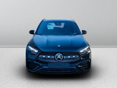2 - Mercedes-Benz GLA Cascioli Group