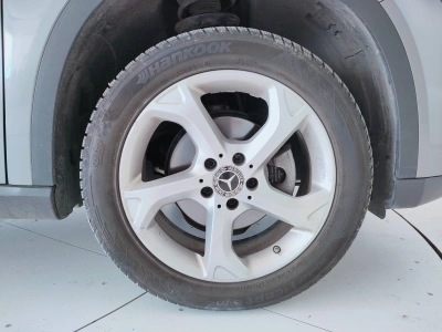 10 - Mercedes-Benz GLA Cascioli Group