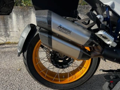 8 - BMW Motorrad GS Cascioli Group