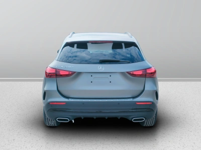4 - Mercedes-Benz GLA Cascioli Group