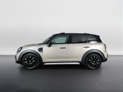 6 - MINI Countryman Cascioli Group