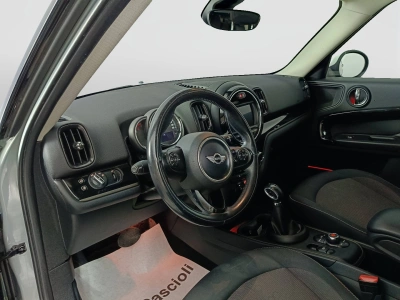 7 - MINI Countryman Cascioli Group