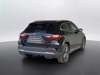 4 - Mercedes-Benz GLA Cascioli Group