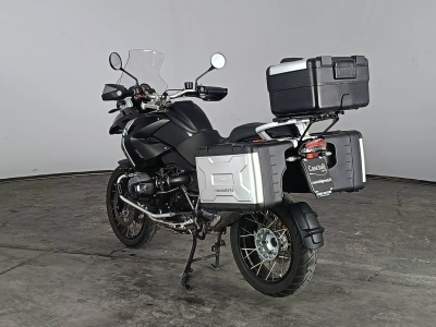 6 - BMW Motorrad GS Cascioli Group