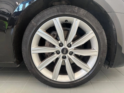 8 - Audi A6 Cascioli Group