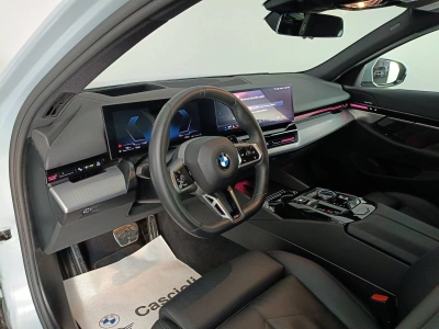7 - BMW Serie 5 Cascioli Group