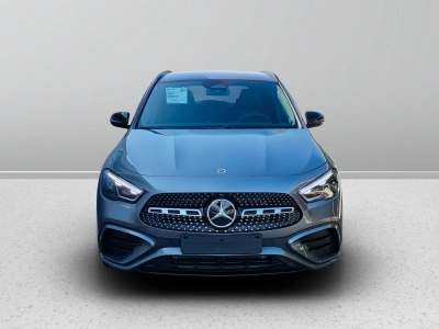 2 - Mercedes-Benz GLA Cascioli Group