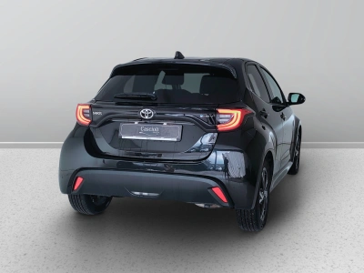 6 - Toyota Yaris Cascioli Group