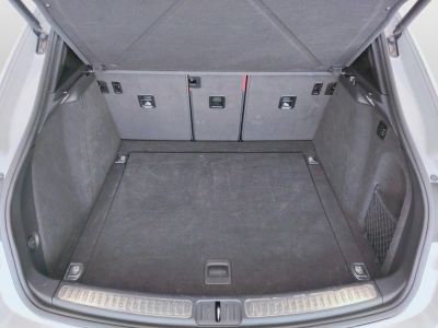 6 - Porsche Macan Cascioli Group