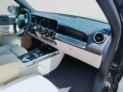 10 - Mercedes-Benz GLB Cascioli Group