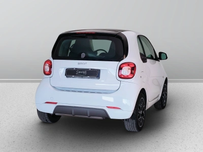 6 - smart fortwo Cascioli Group