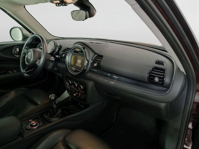 10 - MINI Clubman Cascioli Group