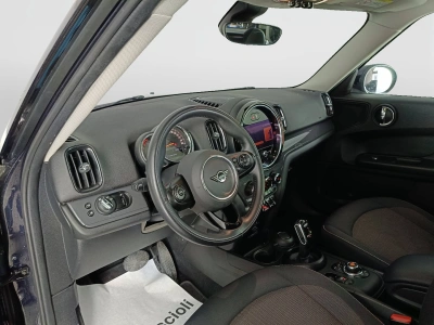 7 - MINI Countryman Cascioli Group