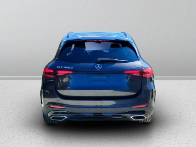 4 - Mercedes-Benz GLC Cascioli Group