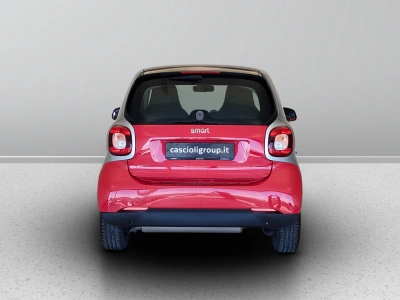 4 - smart fortwo Cascioli Group