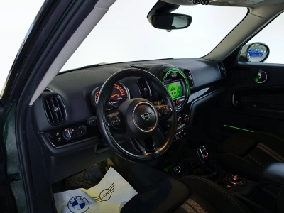7 - MINI Countryman Cascioli Group