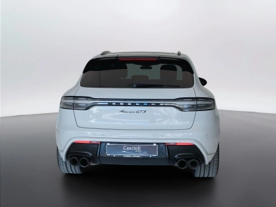 7 - Porsche Macan Cascioli Group