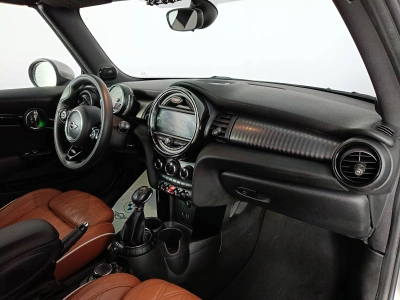 10 - MINI Cooper Cascioli Group