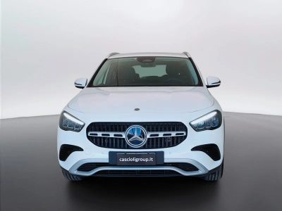 2 - Mercedes-Benz GLA Cascioli Group