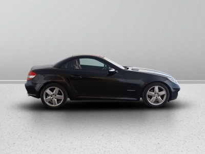 6 - Mercedes-Benz SLK Cascioli Group