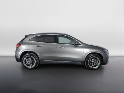 3 - Mercedes-Benz GLA Cascioli Group