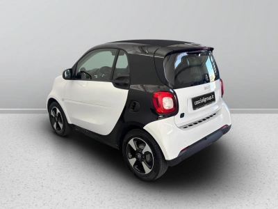 9 - smart fortwo Cascioli Group