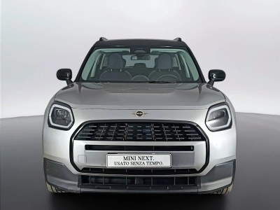 2 - MINI Countryman Cascioli Group