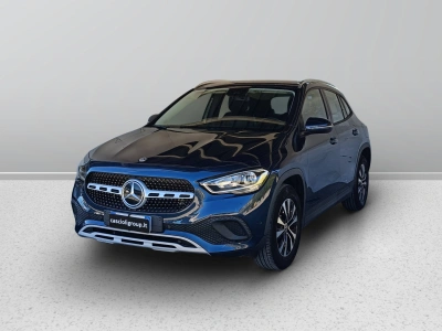 1 - Mercedes-Benz GLA Cascioli Group