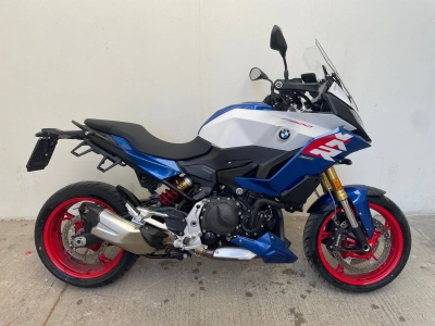 1 - BMW Motorrad XR Cascioli Group