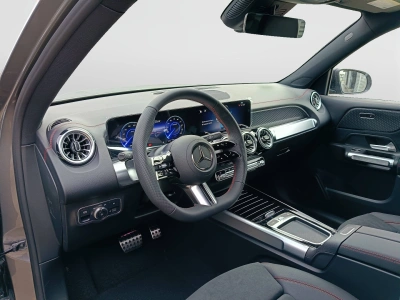 7 - Mercedes-Benz EQB Cascioli Group