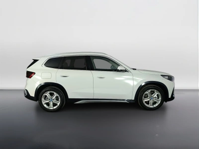 3 - BMW iX1 Cascioli Group