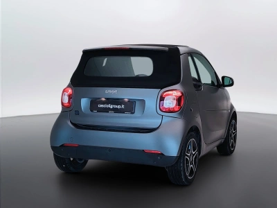 4 - smart fortwo Cascioli Group