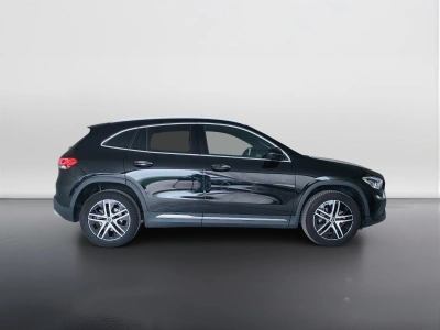 4 - Mercedes-Benz GLA Cascioli Group