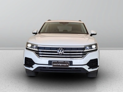 2 - Volkswagen Touareg Cascioli Group