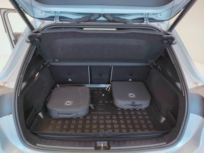 5 - Mercedes-Benz EQA Cascioli Group