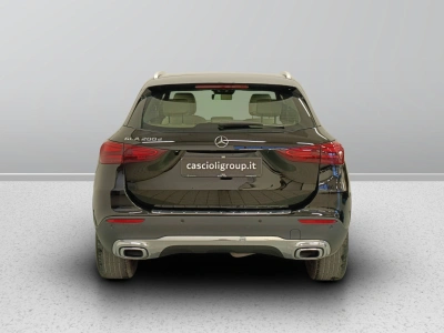 5 - Mercedes-Benz GLA Cascioli Group