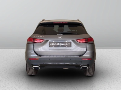 4 - Mercedes-Benz GLA Cascioli Group