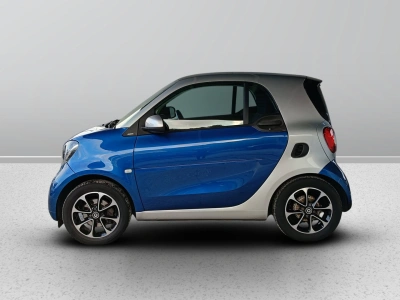 6 - smart fortwo Cascioli Group