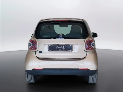 4 - smart fortwo Cascioli Group