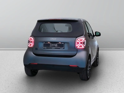 7 - smart fortwo Cascioli Group