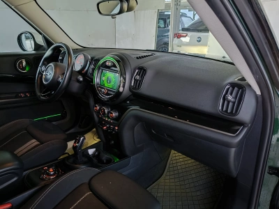 10 - MINI Countryman Cascioli Group