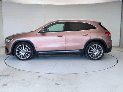 8 - Mercedes-Benz GLA Cascioli Group