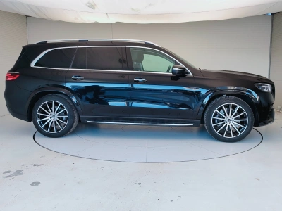 8 - Mercedes-Benz GLS Cascioli Group