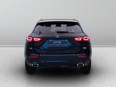 4 - Mercedes-Benz GLA Cascioli Group