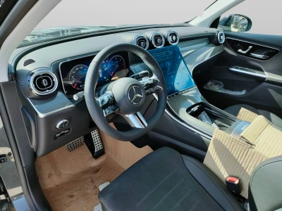10 - Mercedes-Benz GLC Cascioli Group