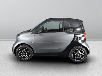 6 - smart fortwo Cascioli Group