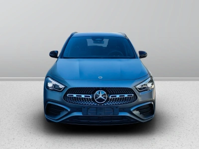 2 - Mercedes-Benz GLA Cascioli Group
